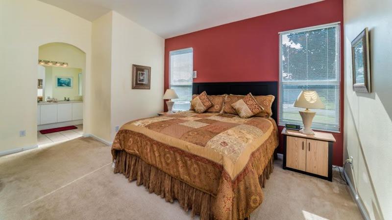 Holiday home Elegant 4 Bedroom With South Facing Pool In Kissimmee Orlando