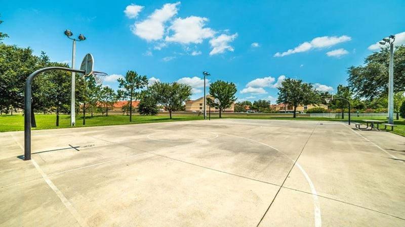 Stunning 3 Bedroom 2 Bath Windsor Hills * Orlando