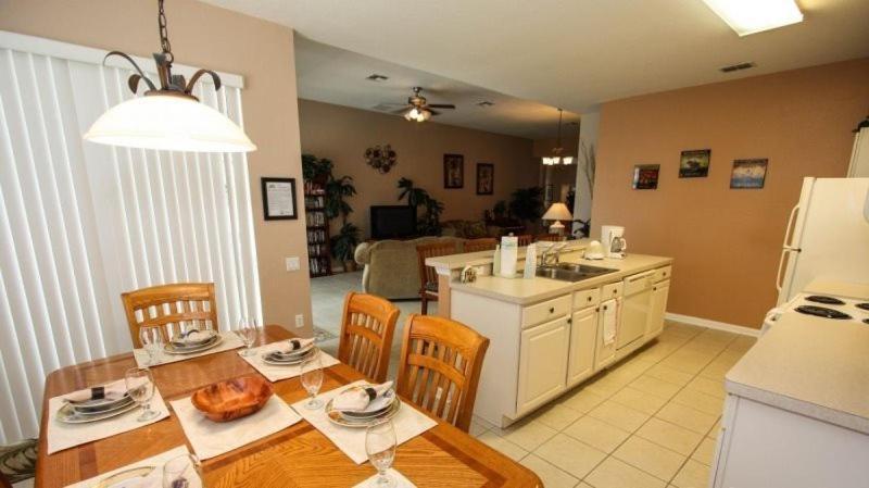 Lovely 4 Bed 4 Bath Pool In Windsor Hills * Orlando