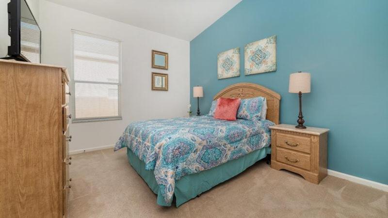 4 Bedroom In The Gated Windsor Palms Just Minutes To