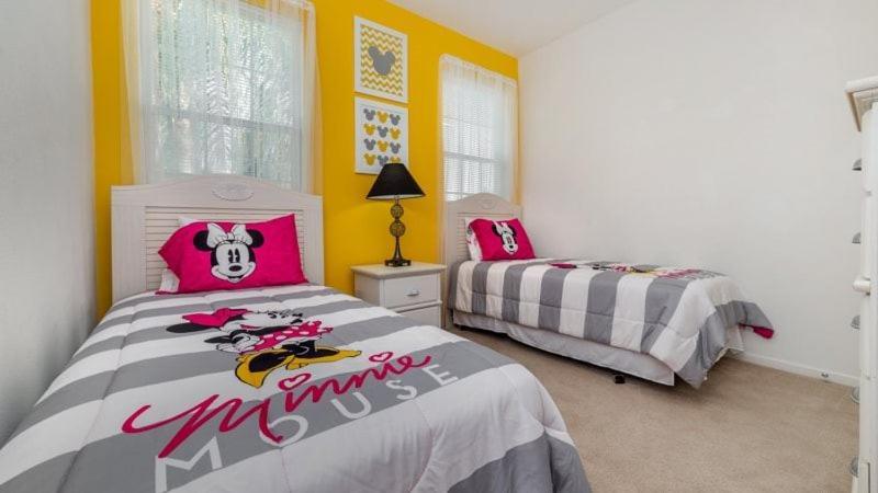 Holiday home 4 Bedroom In The Gated Windsor Palms Just Minutes To Orlando