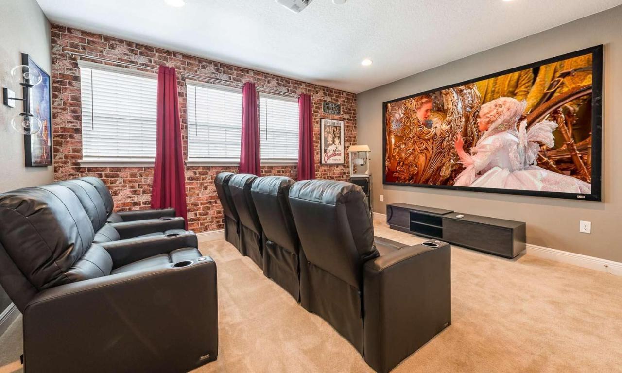 Holiday home Modern 6 Bdrm Retreat With Private Pool In Encore