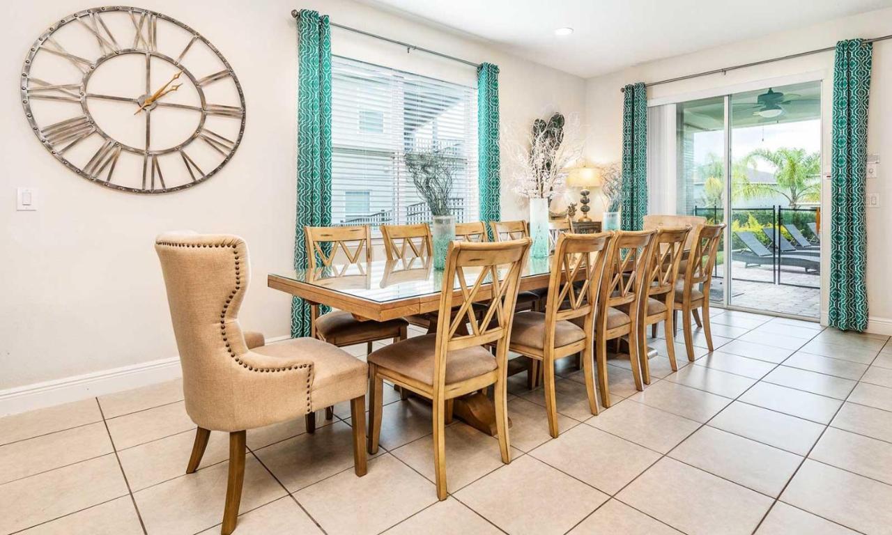 Holiday home Charming 8 Bdrm Estate With Themed Bedrooms At Encore *