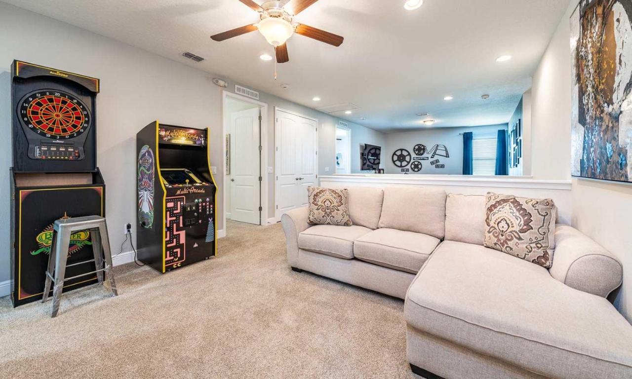 Holiday home Charming 8 Bdrm Estate With Themed Bedrooms At Encore Orlando