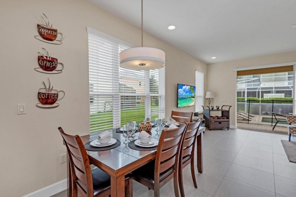 Serenity 3 Bed Townhome Townhouse Holiday home Orlando