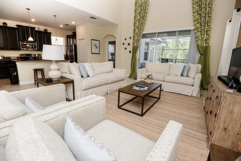 Luxury House At Paradise Palms By Fidelity Id: 62973 Holiday home *