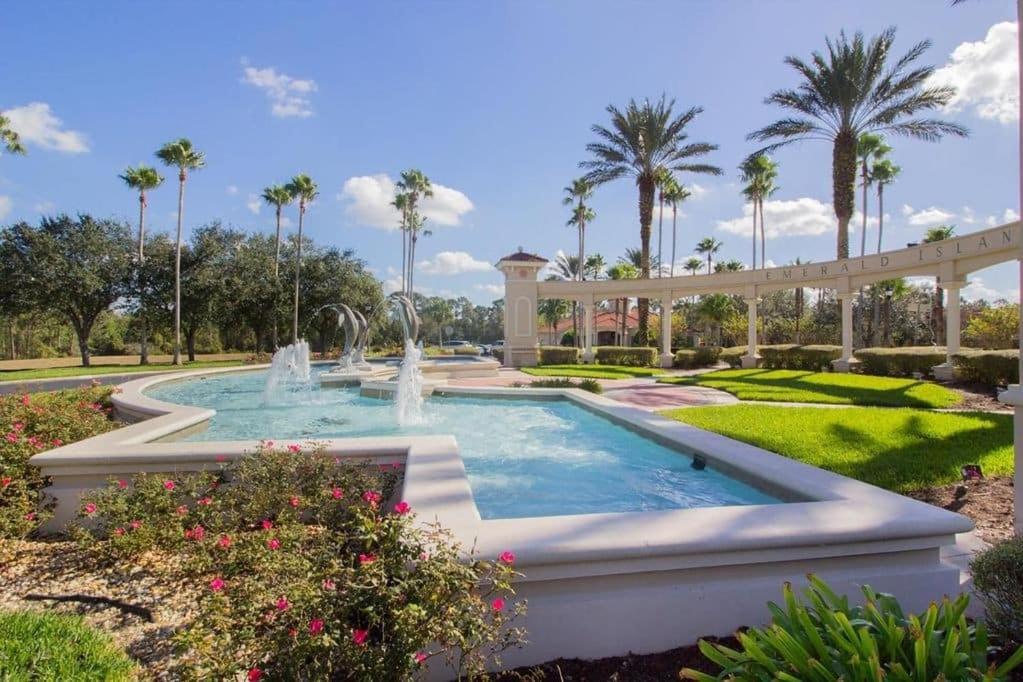 Renovated Emerald Island Gem, Heated Pool & Tennis Townhouse Holiday home Orlando
