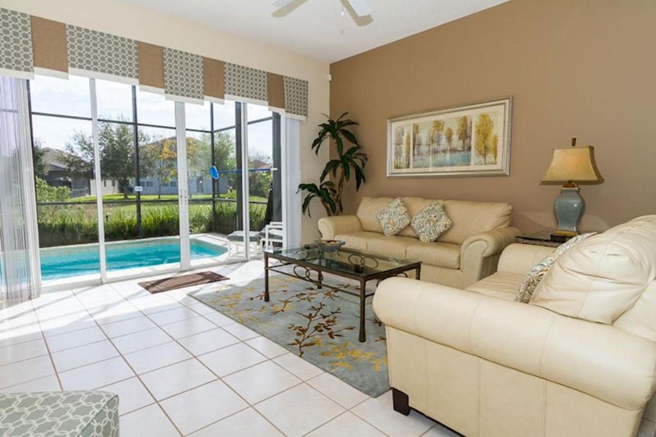 A Wonderful 4 Bedroom With It Own Pool For A Perfect Family Experience Orlando