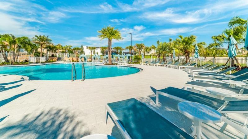 Solara Brand New 4 Bed Townhome * Orlando
