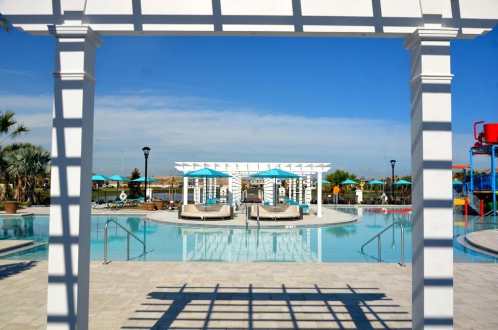 Villa Simple And Beautiful! 8bed Pool 1852nc *