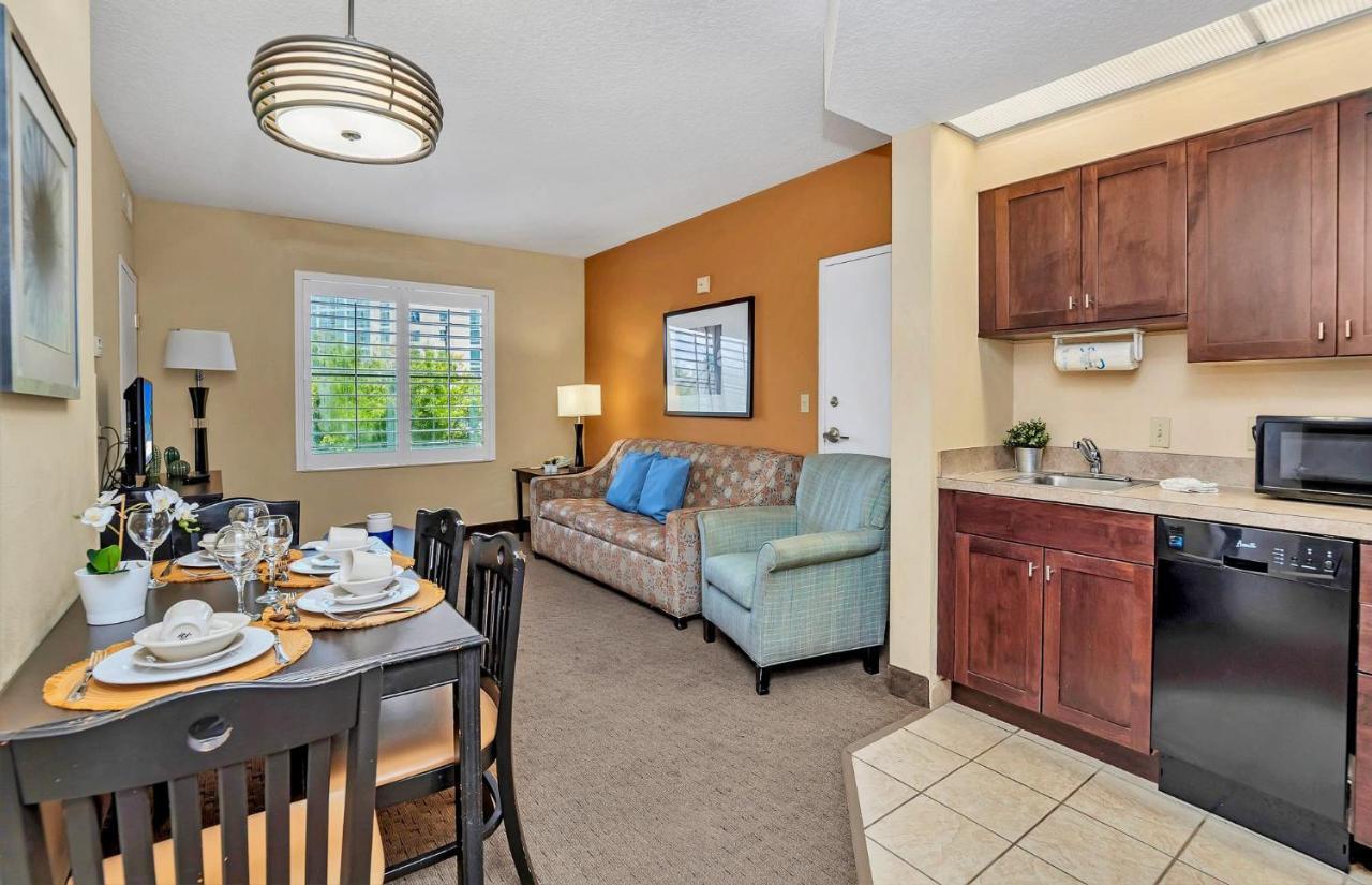 1br King Apt-hotel With Pool, Hot Tub & Arcade Room, Mins From Disney & Universal! Apartment