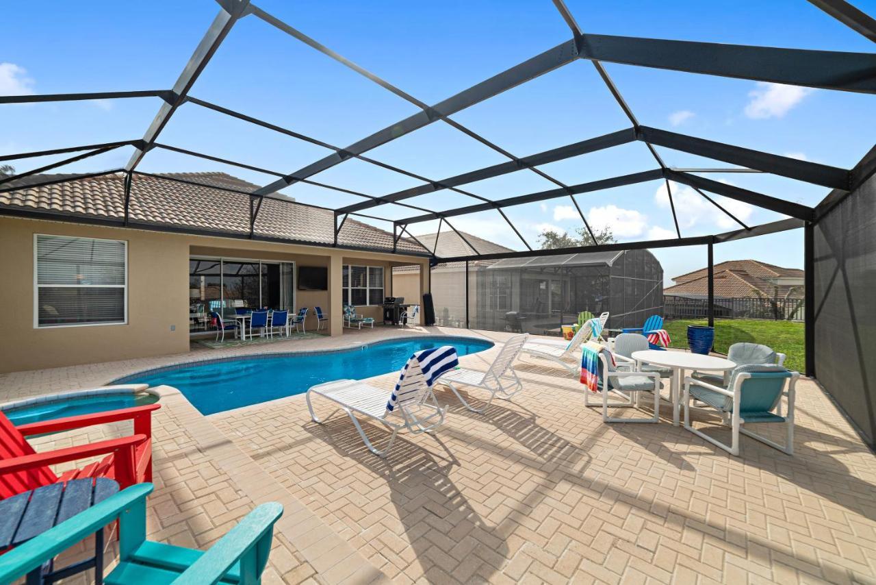 Lilo's Paradise In Windsor Hills