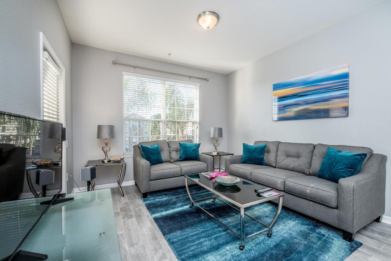 Apartment Luxury Pet Friendly Condo, Near Clubhouse & Pool *