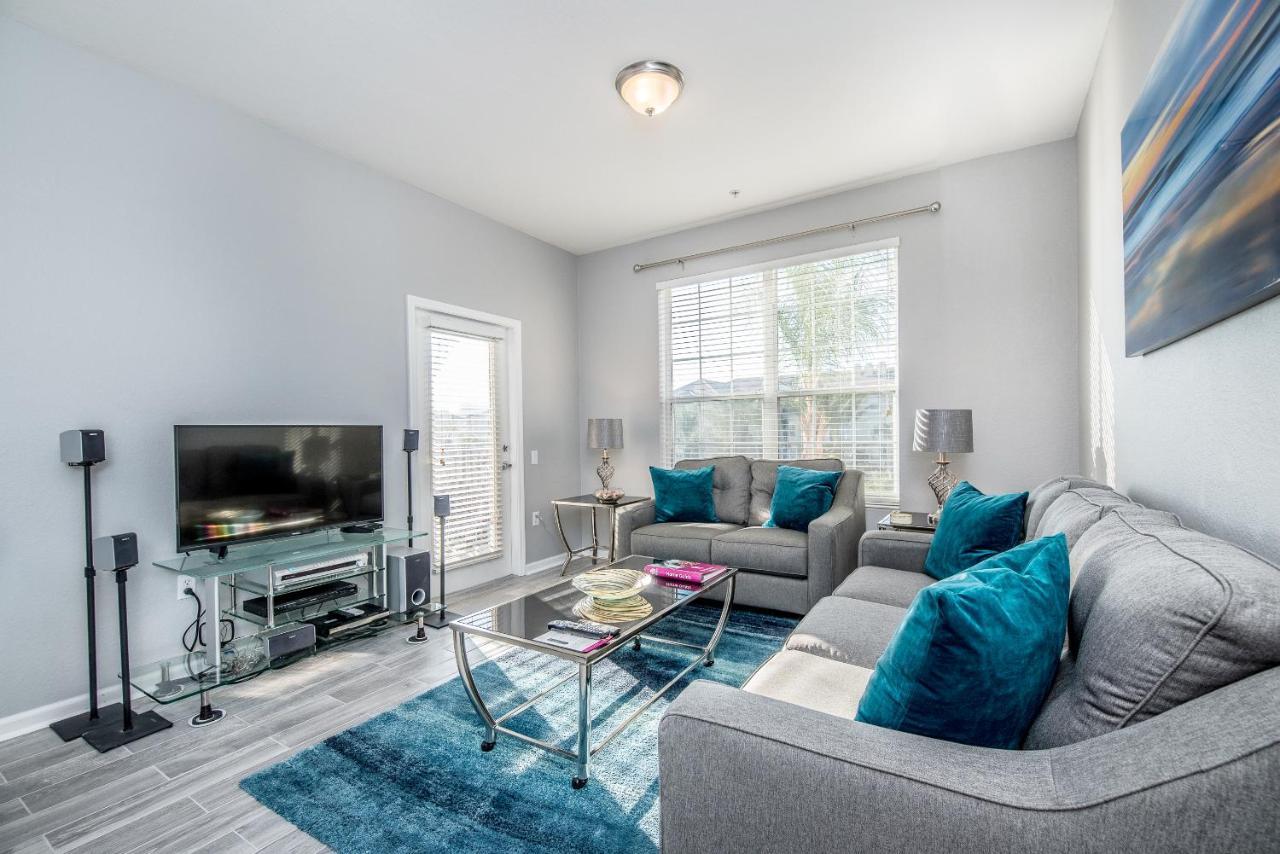 Luxury Pet Friendly Condo, Near Clubhouse & Pool Apartment