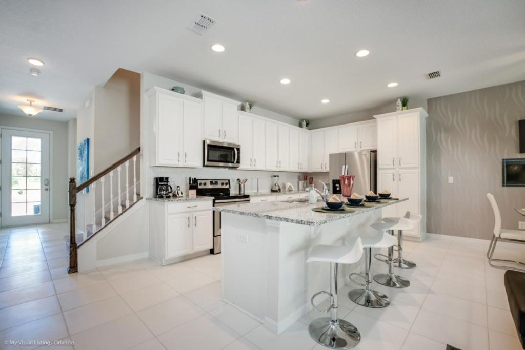 Newest Community Town Townhouse * Orlando