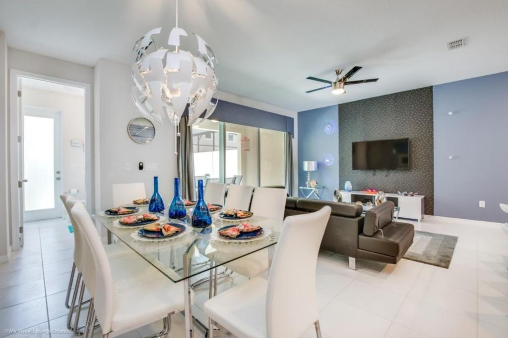 Holiday home Newest Community Town Townhouse *