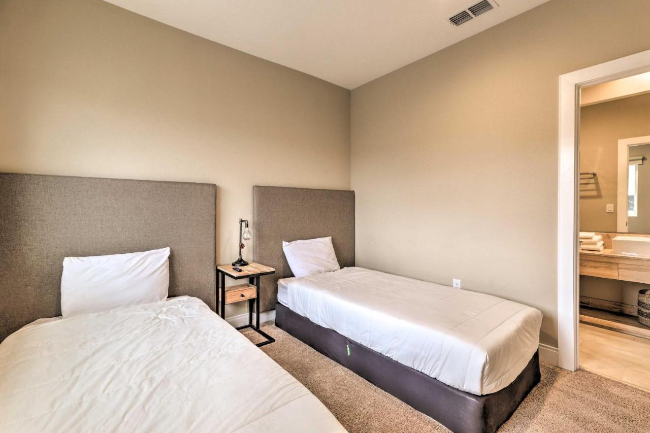 Holiday home Luxe Kissimmee Getaway About 2 Mi To World Orlando