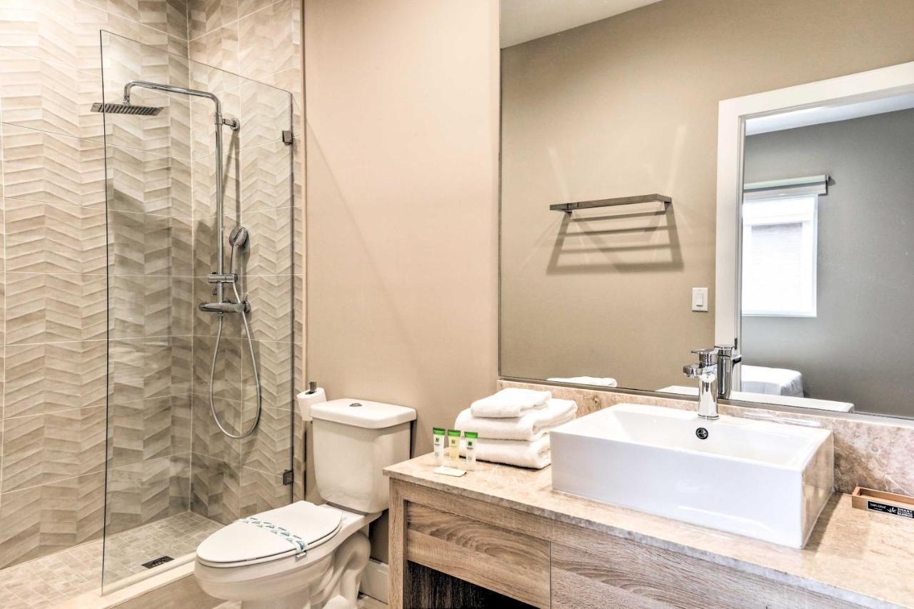 Luxe Kissimmee Getaway About 2 Mi To World