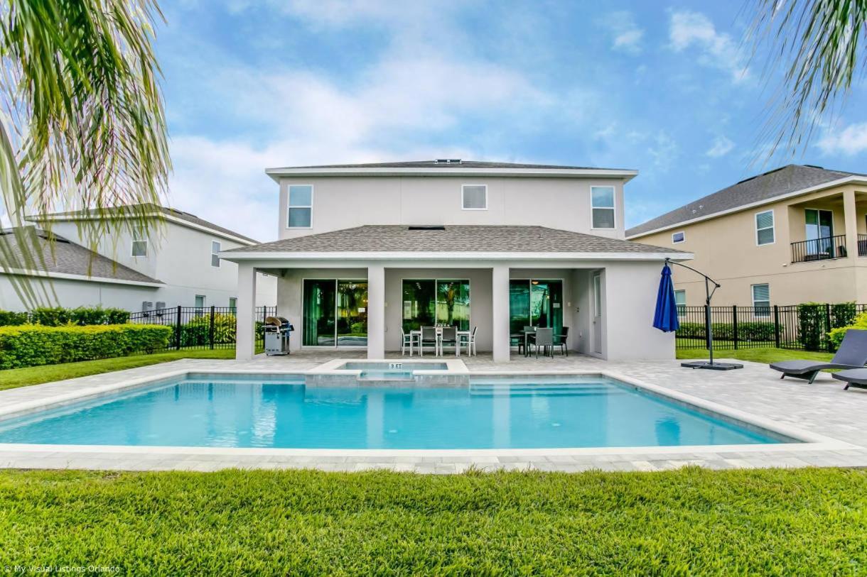 Stylish Family Private Pool/spa 10min Disneyworld Sleeps 22 Orlando