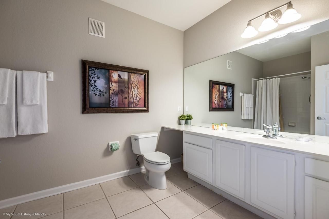 Stylish Vista Cay Condo, Near Attractions Apartment