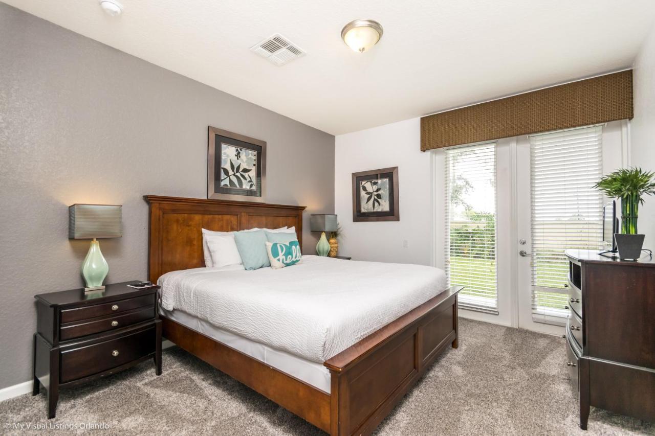 Holiday home Elegant 3-story Townhome W Garage *
