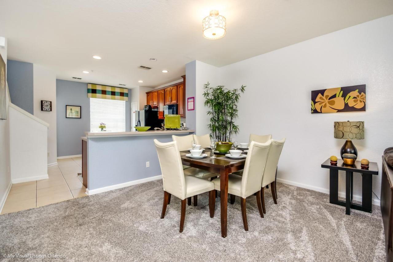 Holiday home Elegant 3-story Townhome W Garage *