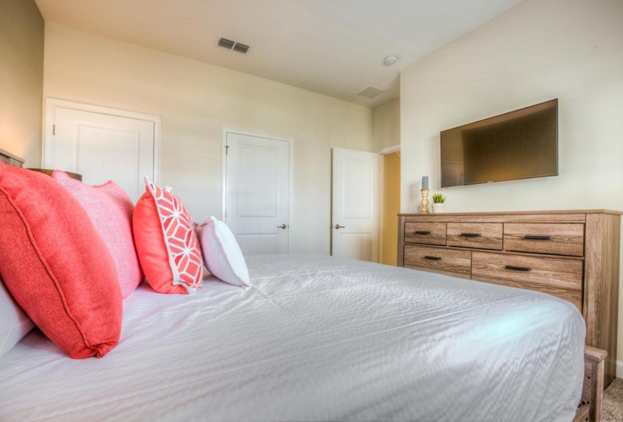 Holiday home Beautiful Wprivate Pool & Free Water Park