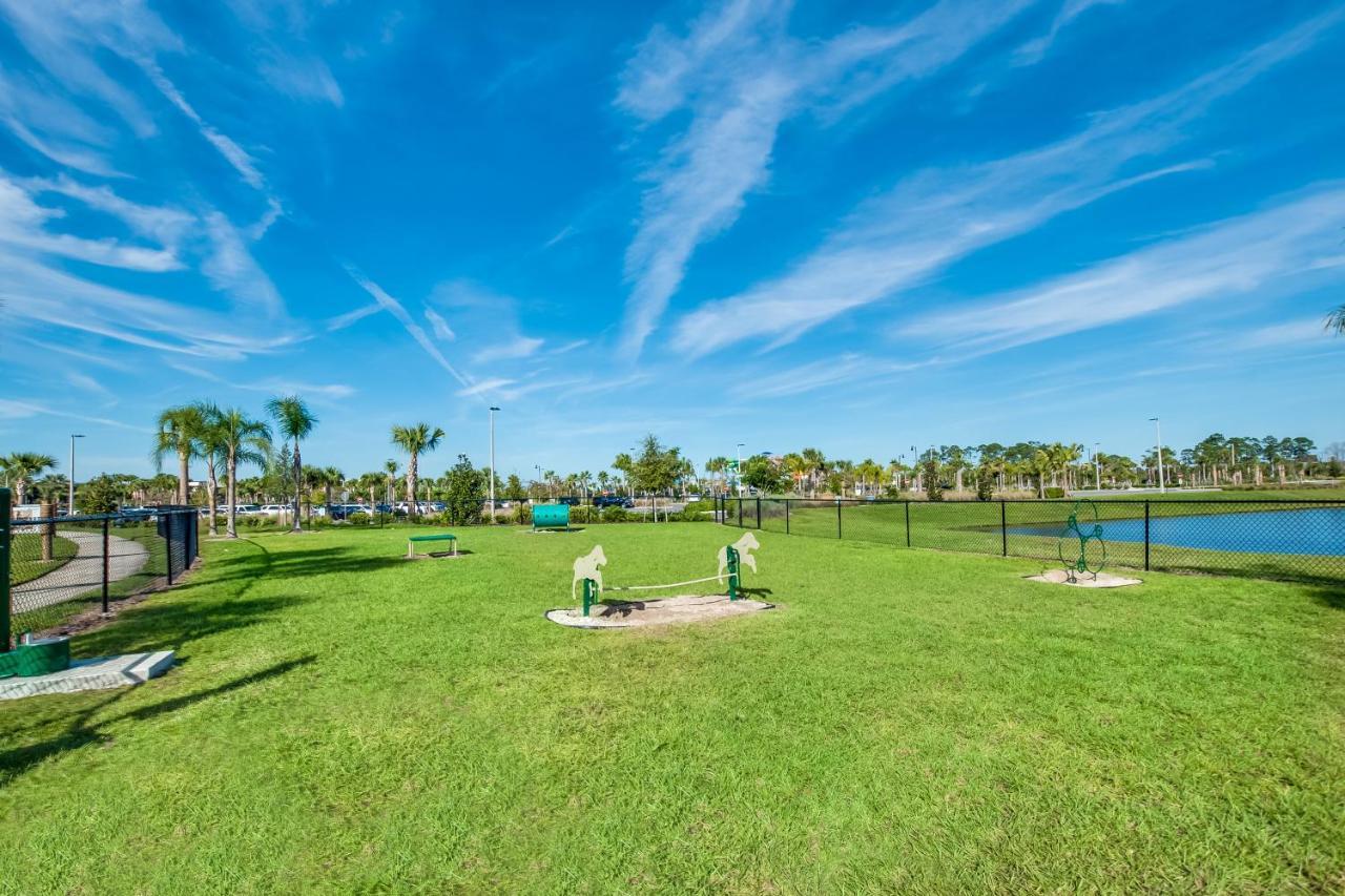 2914 Salted Rim Road * Orlando
