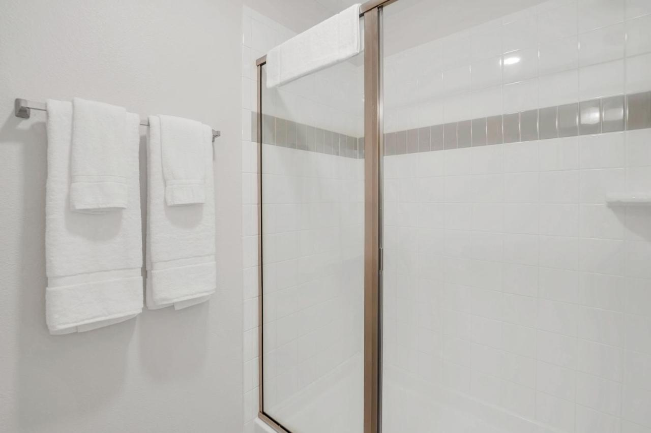 Apartment Newly Renovated Wfree Access