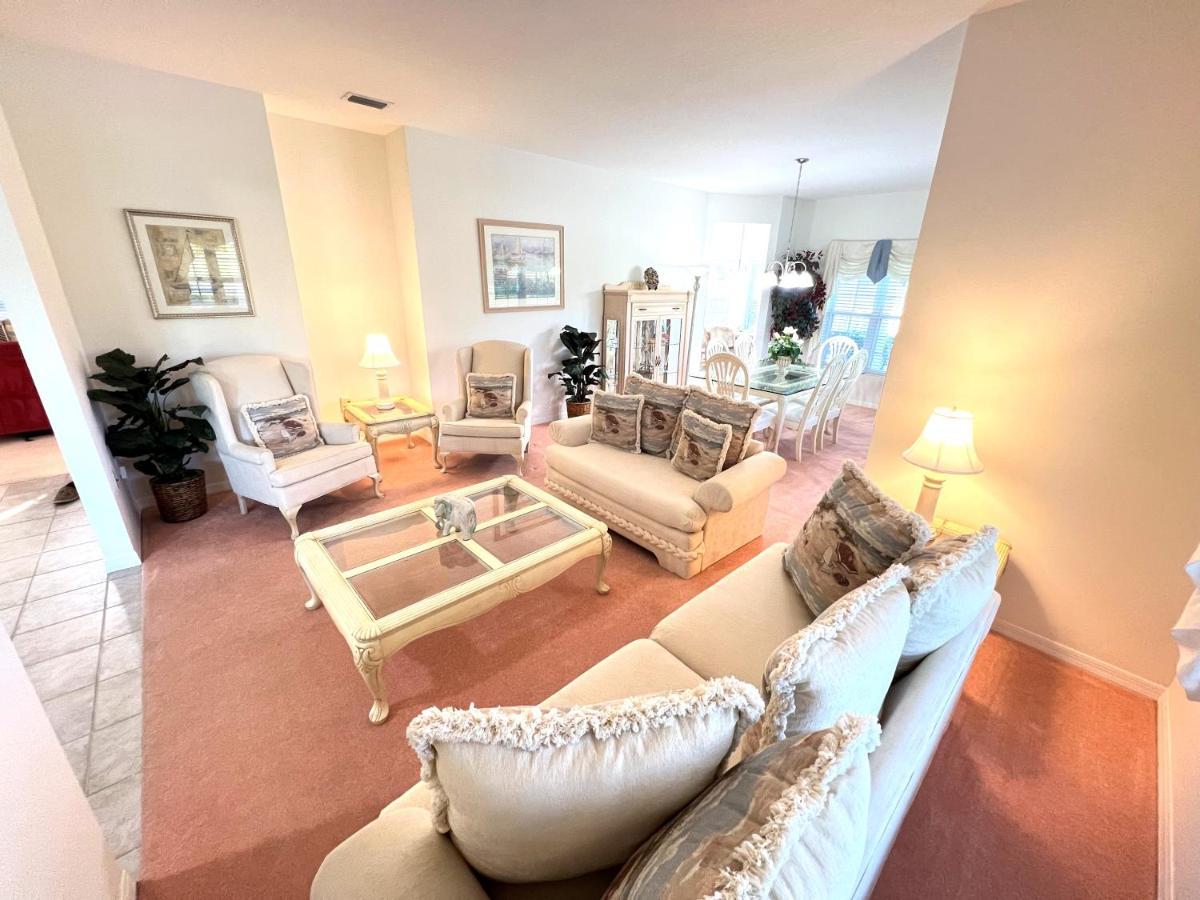 Mickey's Lakefront Retreat: Disney-close Luxury With Pool & Hot Tub * Orlando