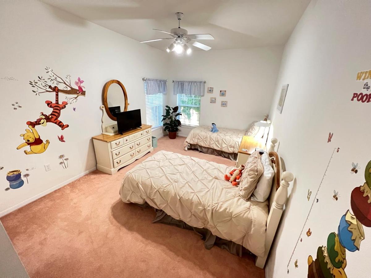 Holiday home Mickey's Lakefront Retreat: Disney-close Luxury With Pool & Hot Tub