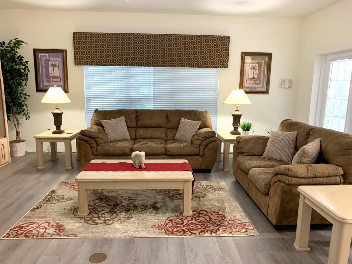 Holiday home Mickey's Lakefront Retreat: Disney-close Luxury With Pool & Hot Tub Orlando