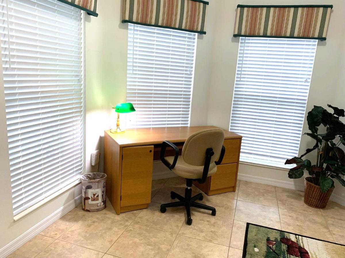Mickey's Lakefront Retreat: Disney-close Luxury With Pool & Hot Tub * Orlando