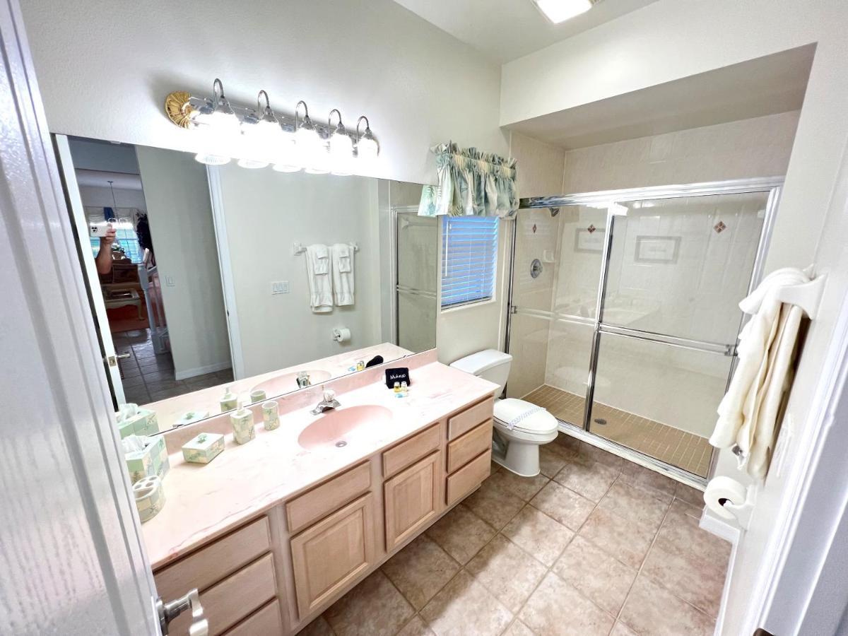 Holiday home Mickey's Lakefront Retreat: Disney-close Luxury With Pool & Hot Tub