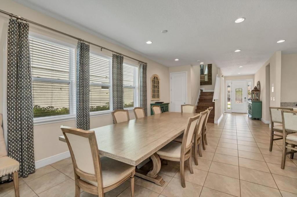 Reunion Golf 8 Bed 8 Bath Amazing Pool