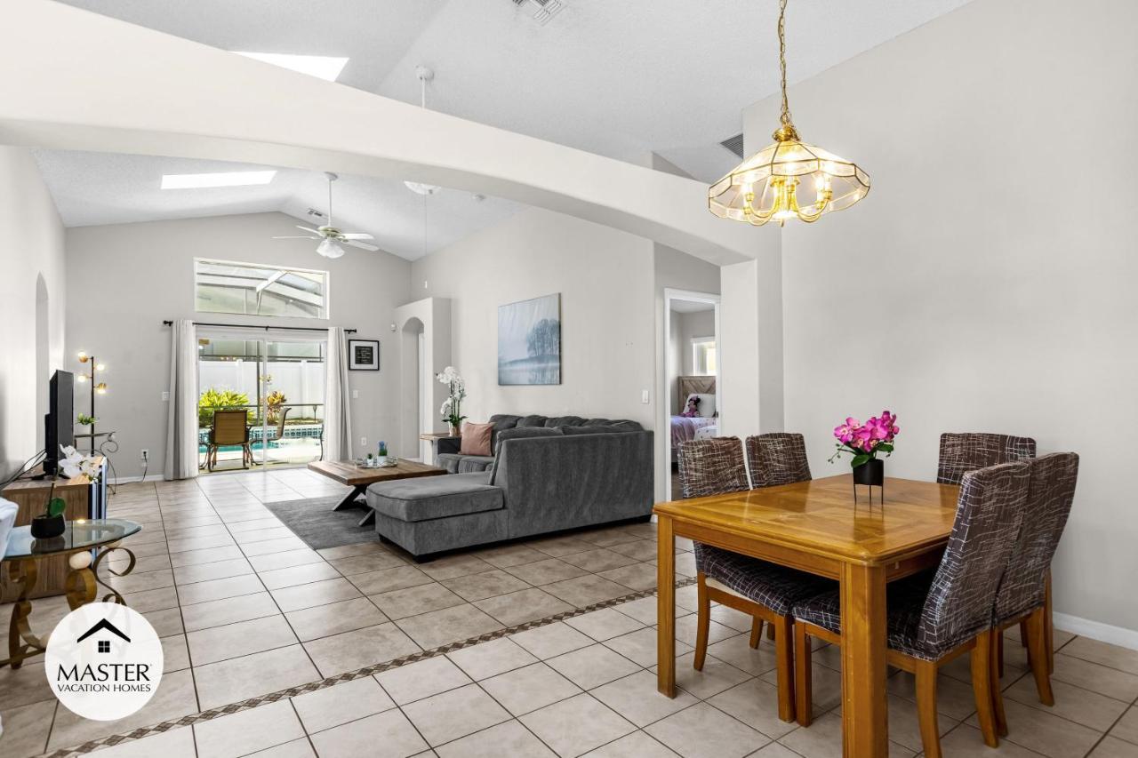Holiday home 5 Bedrooms- 4 Bathrooms- Indian Creek 8056 Sd Orlando