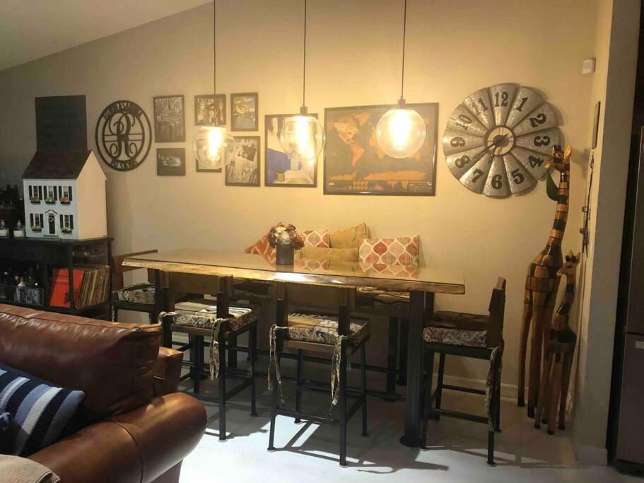 Punkygia's Lovely 2 Bedroom Retreat Orlando