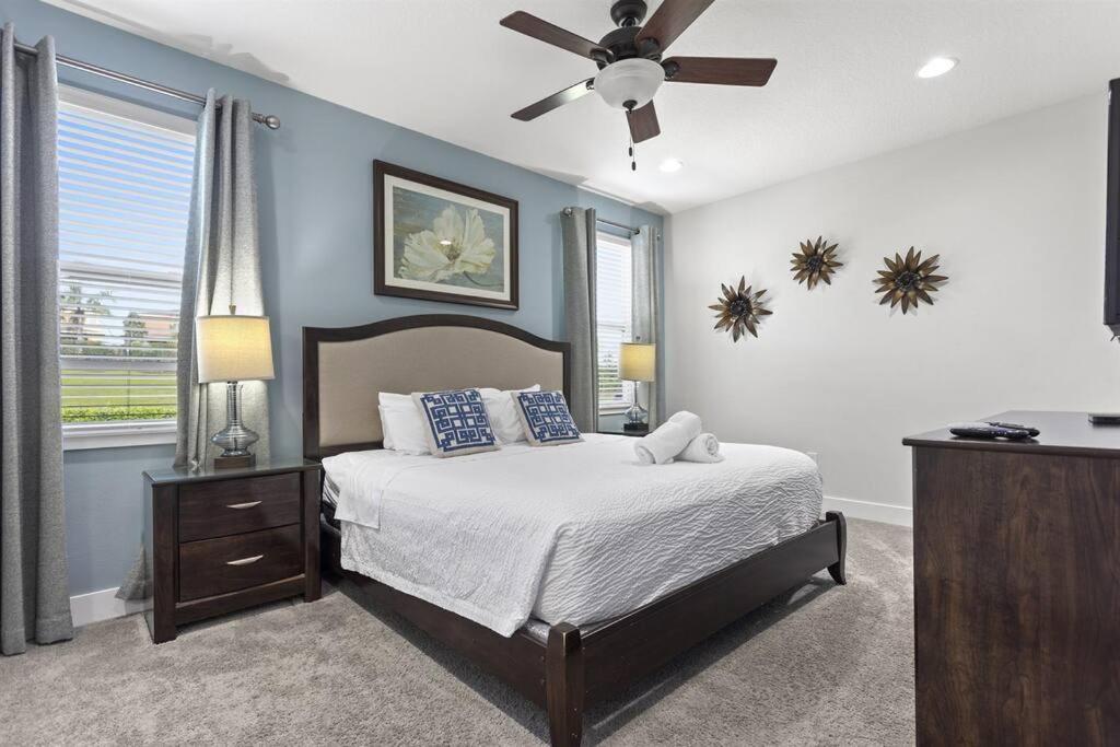 Holiday home 350-360 Large Family By