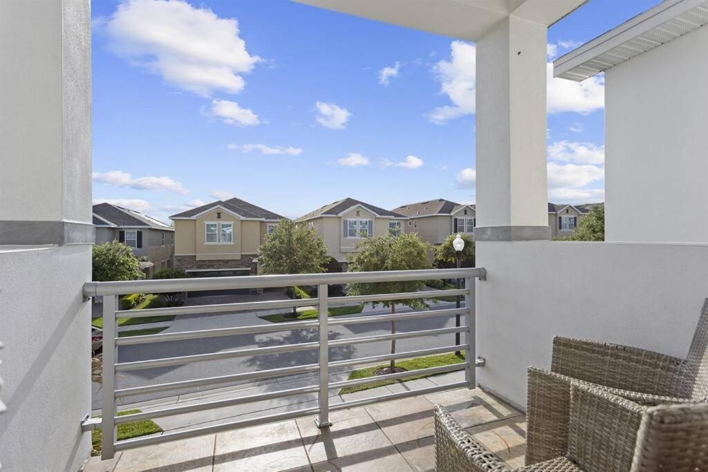 350-360 Large Family By Holiday home *