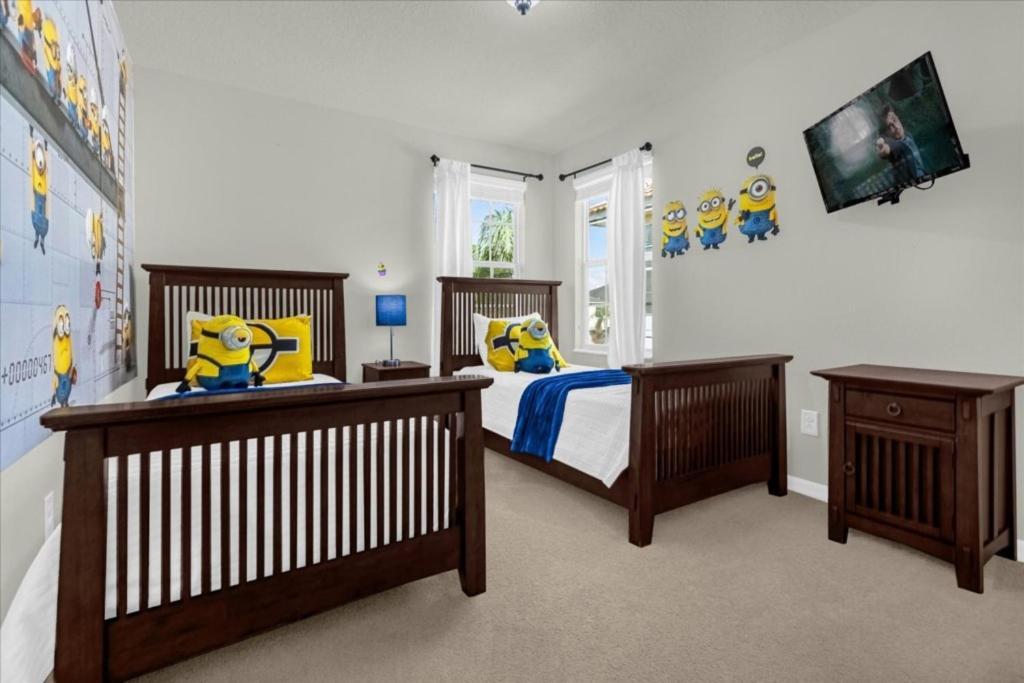 4 Bedrooms - 3 Bathrooms - Veranda Palms 4461 Np
