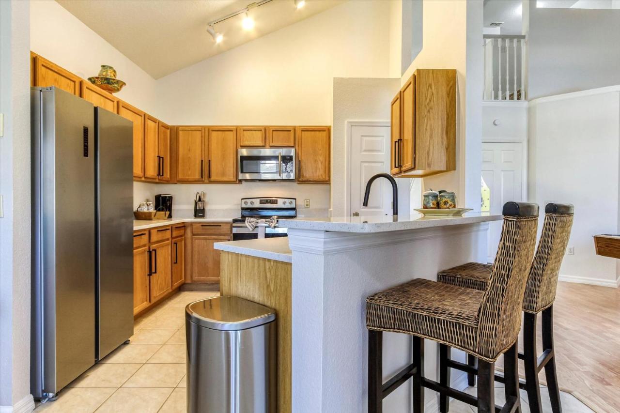 Themed Retreat Near - Pool, Spa, Pet Friendly Holiday home Orlando