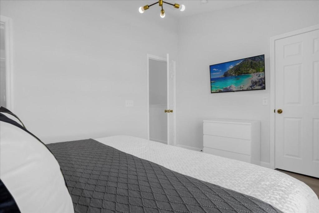 3 Bedrooms - 3 Bathrooms - Windsor Hills 7662 Sr * Orlando