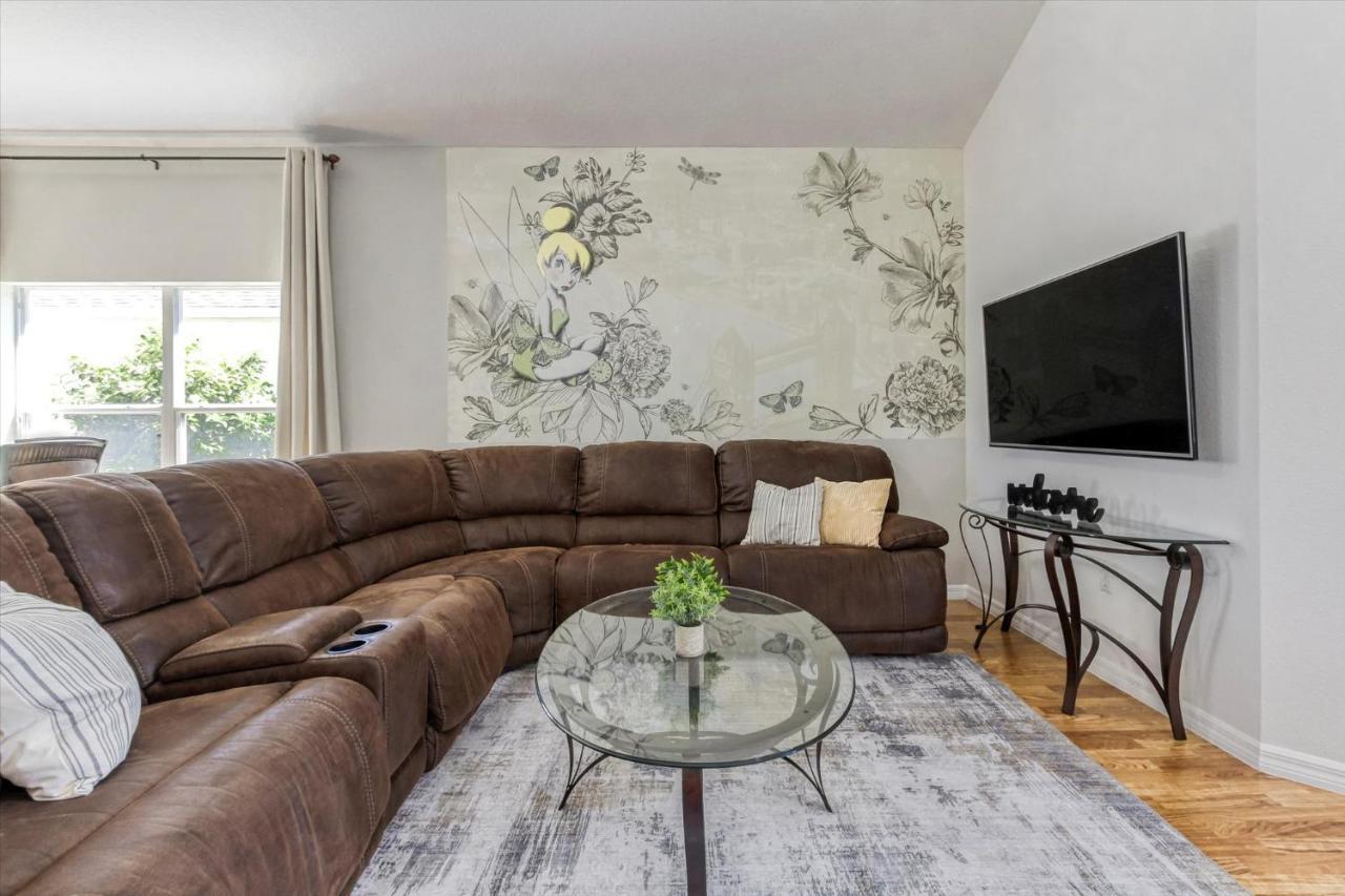 Holiday home Themed Retreat Near - Pool, Spa, Pet Friendly
