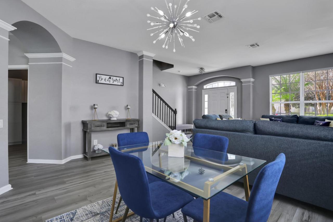 Remarkable Themed With Amenities