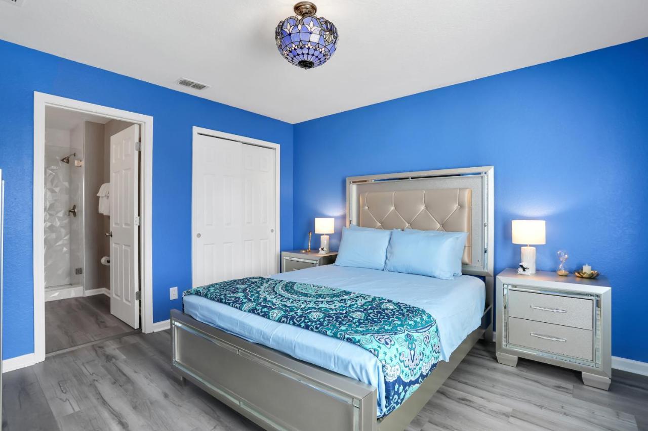 Remarkable Themed With Amenities Holiday home