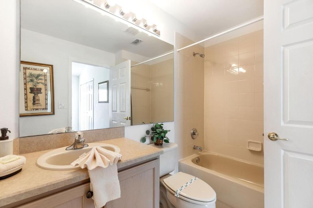 Villa #253-modern 4 Bed With Own Private Pool Close To *