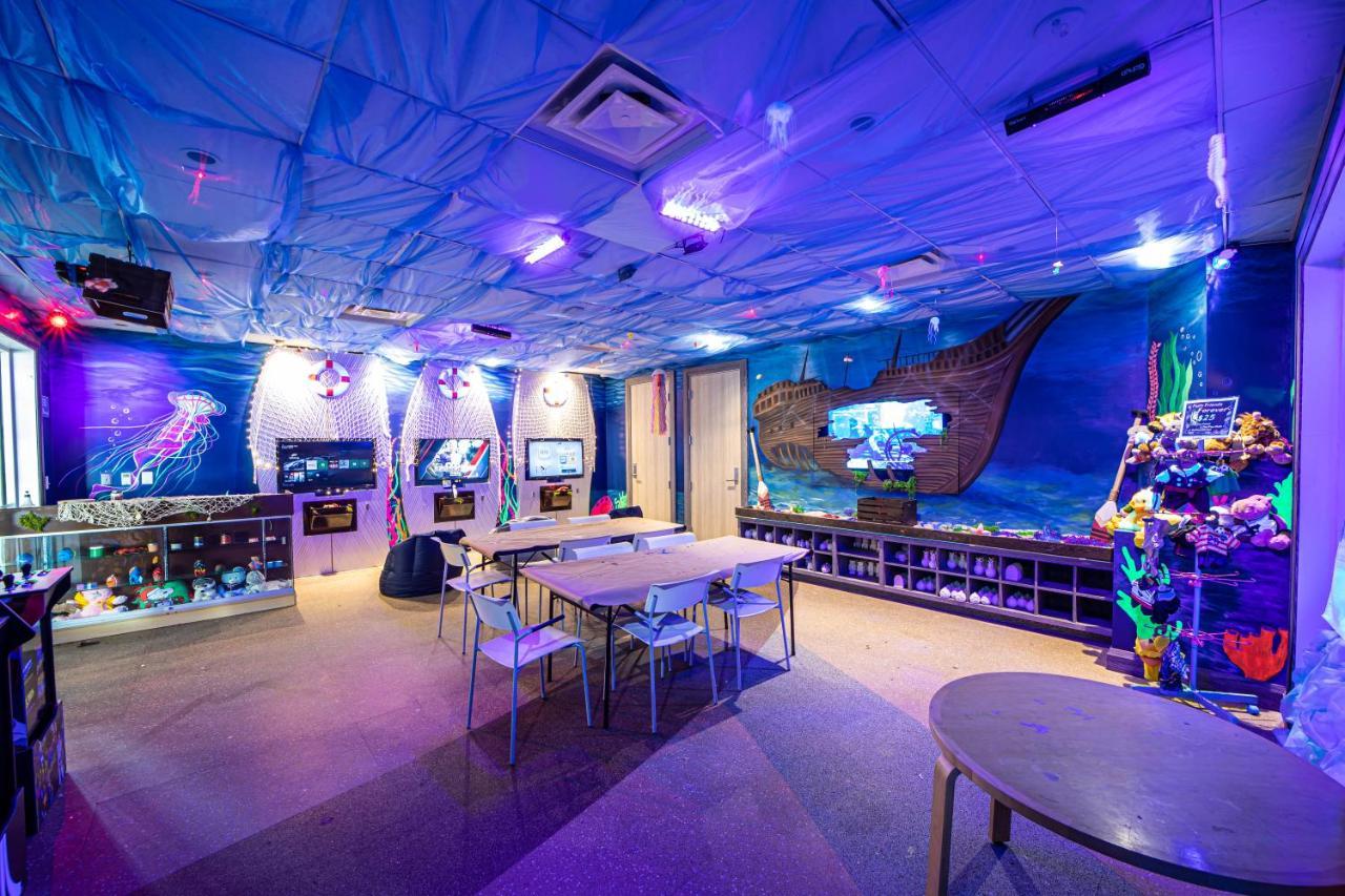Holiday home Posh Near World With Games & Private Pool By Rentyl - 7659f Orlando