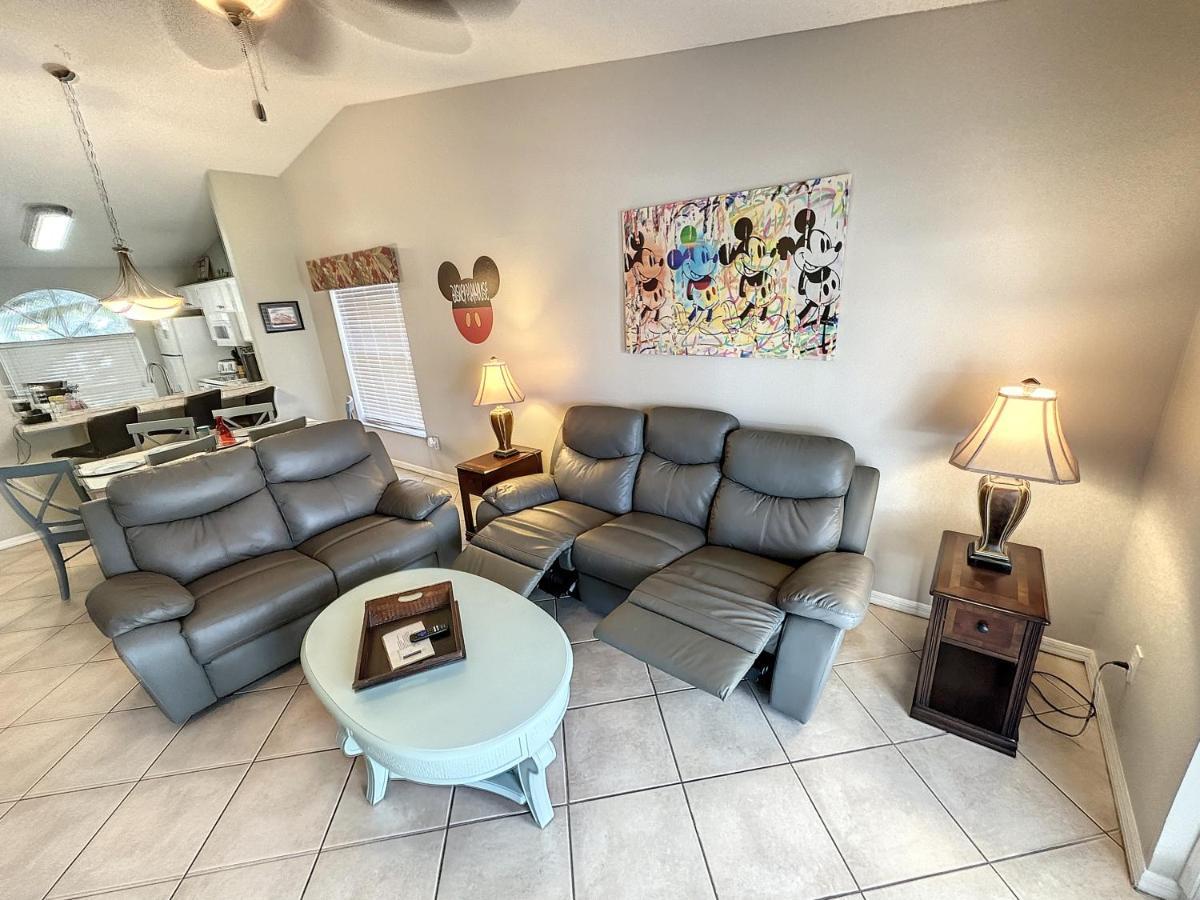 Playhouse,pool, Spa, Game Room, *