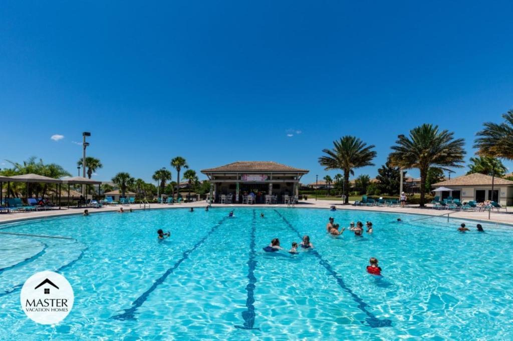 9 Bedrooms - 5 Bathrooms - Champions Gate 8824 Cb Holiday home Orlando
