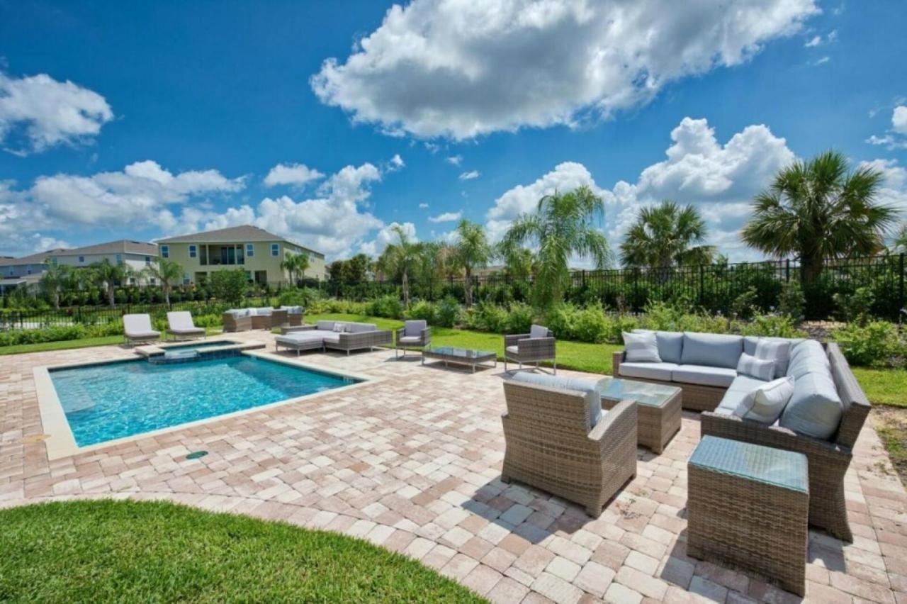 Luxury 9 Bedrooms With Private Pool And Grill 261 Holiday home